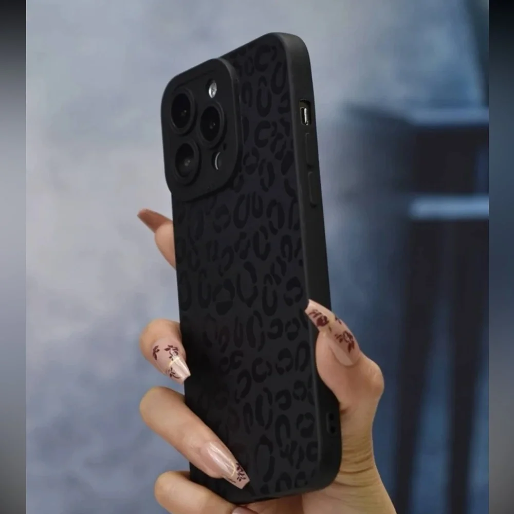 iPhone 14 Plus Black Leopard Print Phone Case - Picture 4 of 4